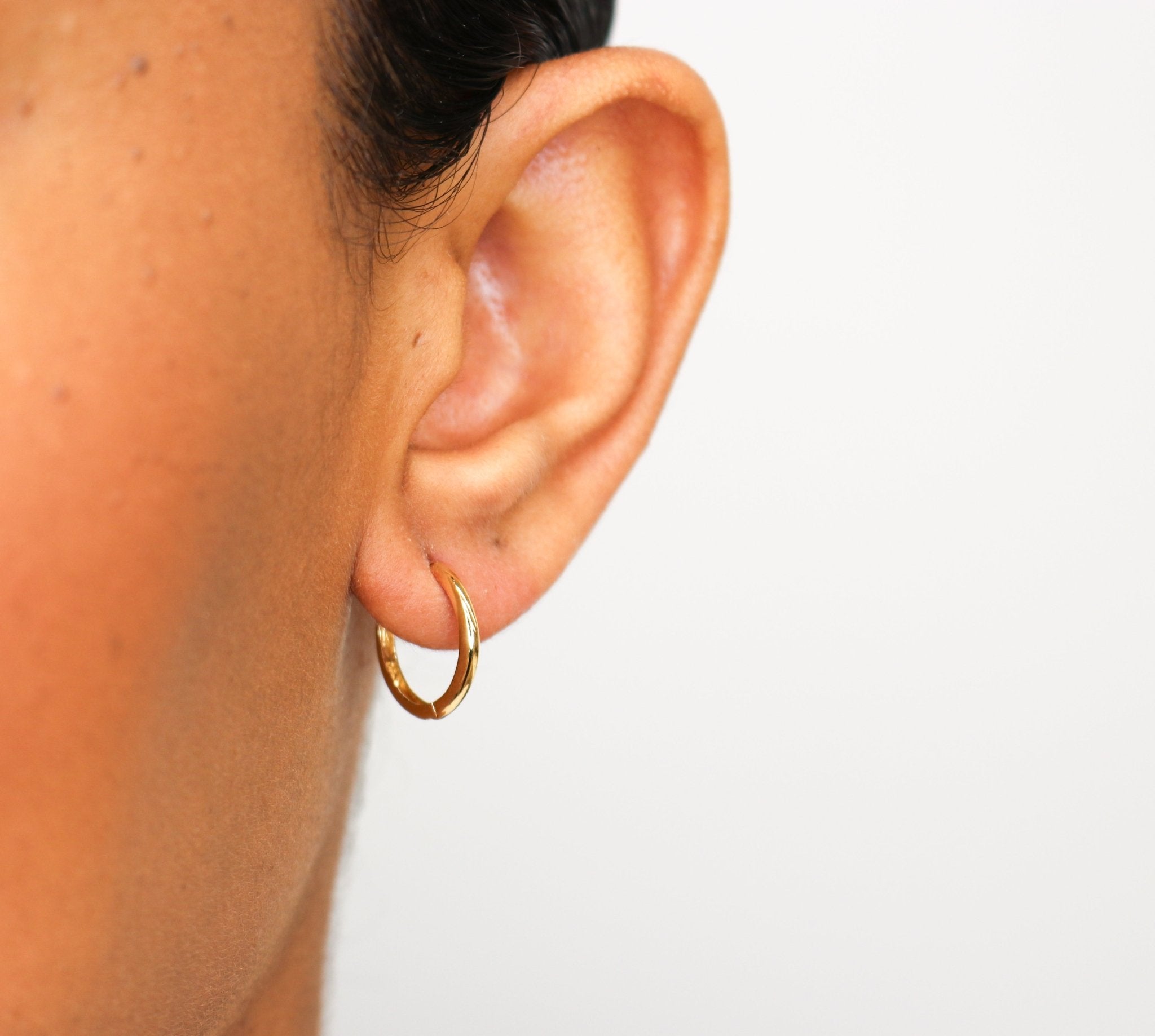 14K Huggie Earrings - Nolita