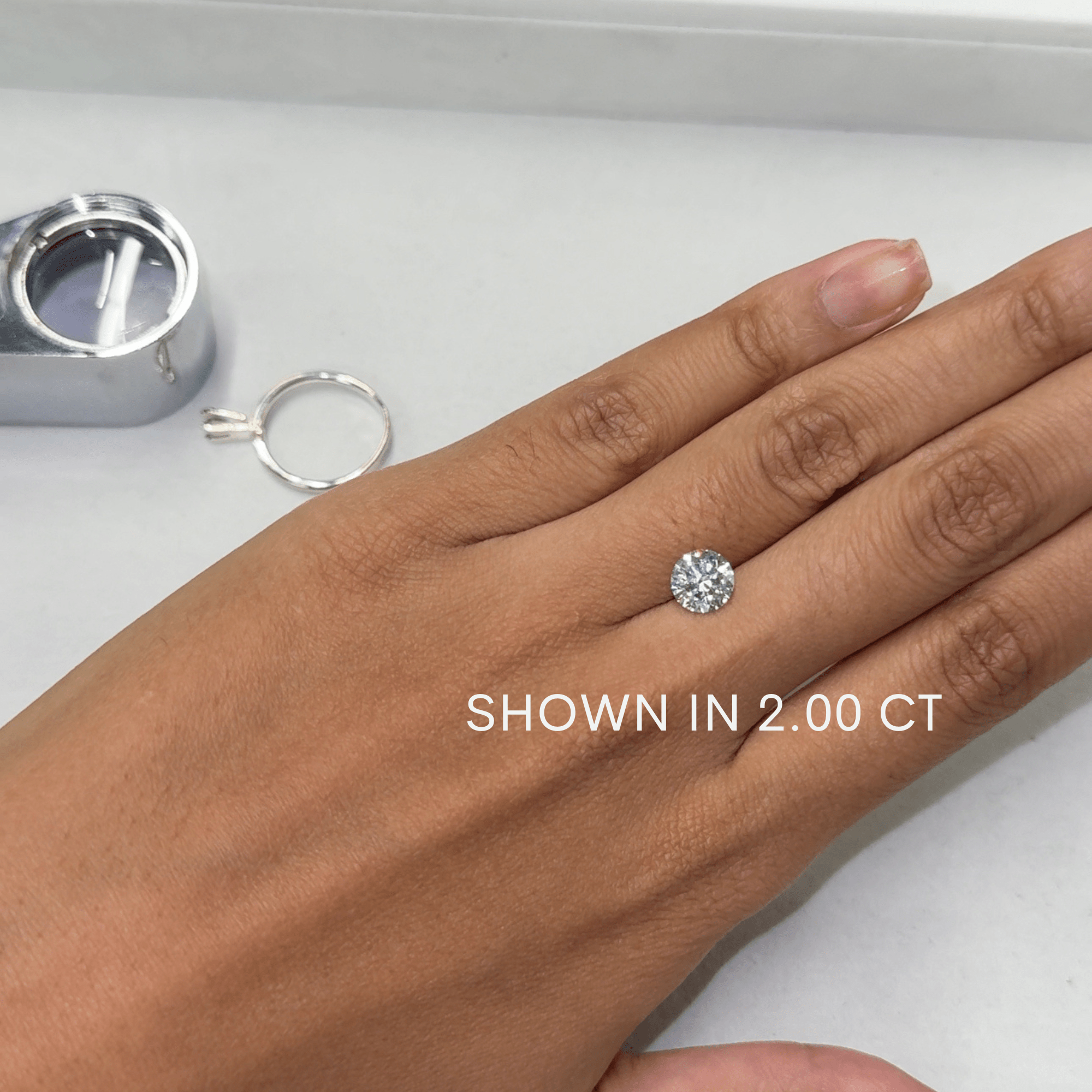 IGI Certified Loose Lab Grown Round Diamond - 1.00 ct - 5.00 ct - Nolita